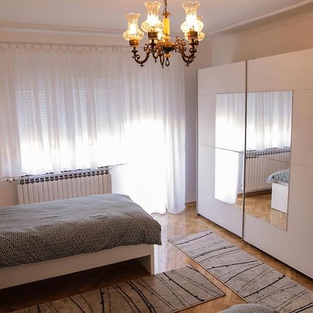 Apartamento Apartman Kaya Ðakovo Exterior foto