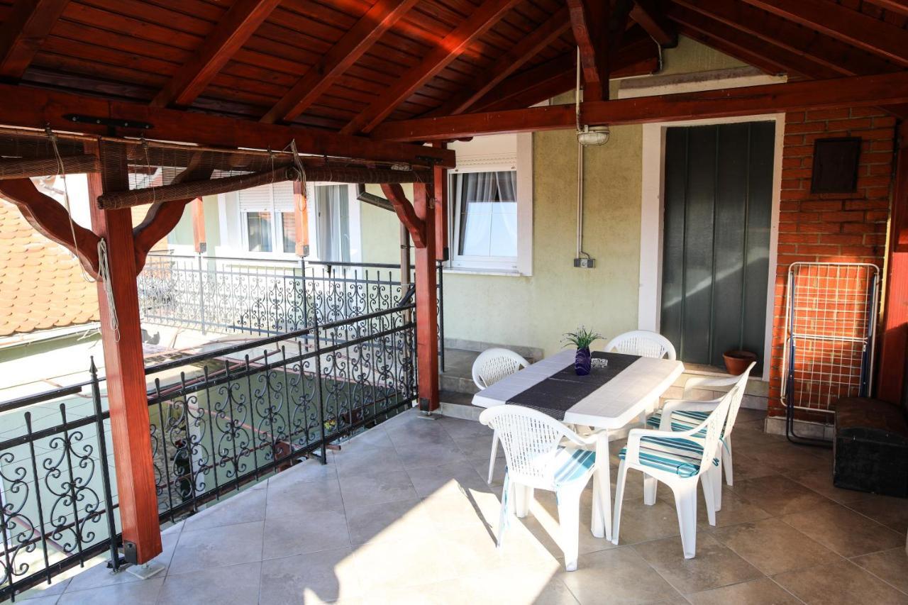 Apartamento Apartman Kaya Ðakovo Exterior foto