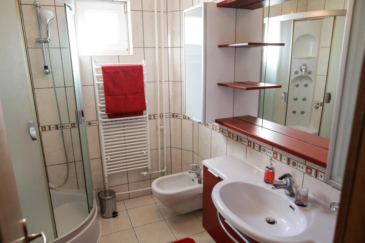 Apartamento Apartman Kaya Ðakovo Exterior foto