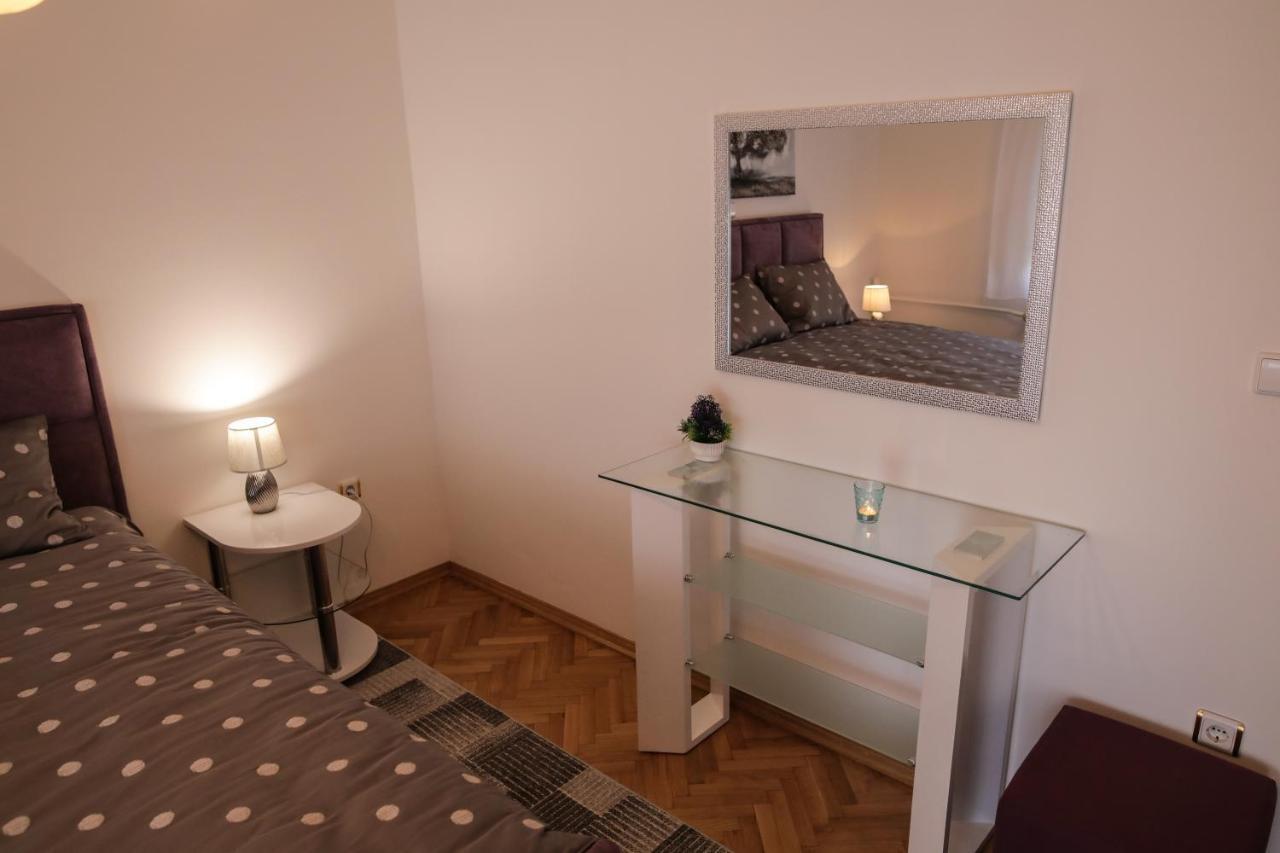 Apartamento Apartman Kaya Ðakovo Exterior foto